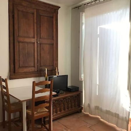 Location Studio Place Du Marche 4Eme Etage باستيا المظهر الخارجي الصورة